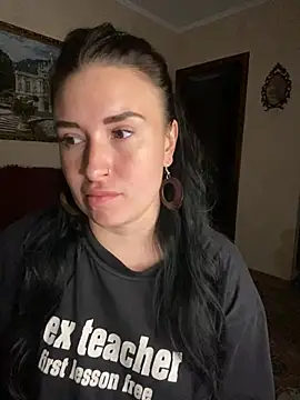 Roxana Bell online show from 7, 6, 2026