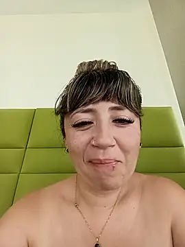 tata laima   online show from 24, 4, 2026