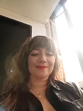 Snapshot of tata_laima__ chatting on 10, 6, 2026 tata laima online show from 10, 6, 2026