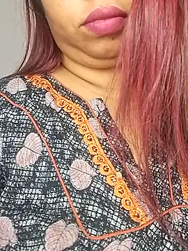 Snapshot of Ravina_patil1 chatting on 14, 1, 2026 Ravina patil1 online show from 14, 1, 2026