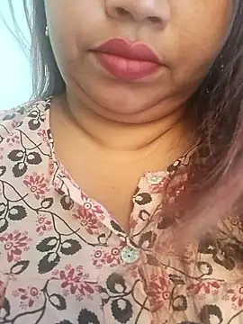 Snapshot of Ravina_patil1 chatting on 16, 3, 2026 Ravina patil1 online show from 16, 3, 2026