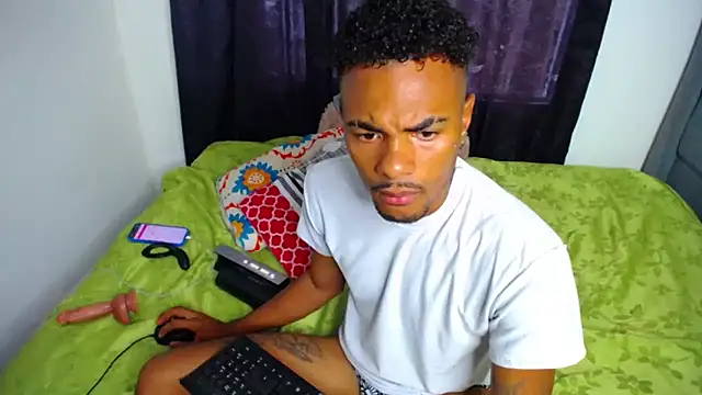 Snapshot of TysonWalkers chatting on 13, 3, 2025 TysonWalkers online show from 13, 3, 2025