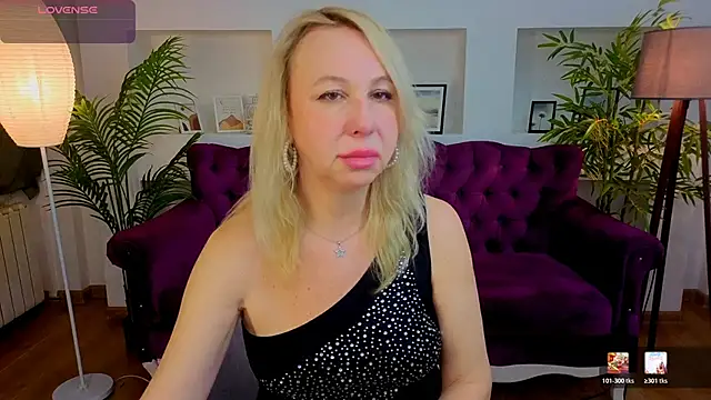 Anny Jey  online show from 24, 4, 2026
