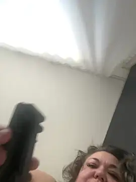 MikyVesela online show from 12, 1, 2026