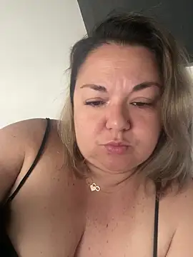 MikyVesela online show from 13, 5, 2026