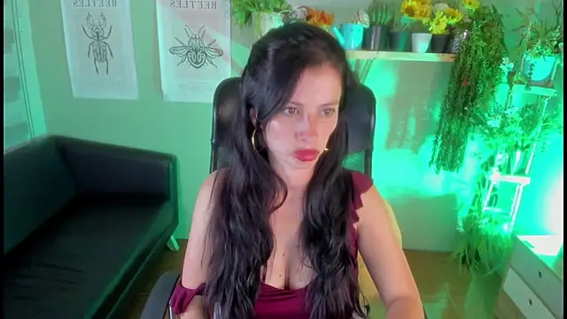 Snapshot of Aliiz_01 chatting on 23, 1, 2025 Aliiz 01 online show from 23, 1, 2025