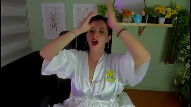 Snapshot of Aliiz_01 chatting on 31, 1, 2025 Aliiz 01 online show from 31, 1, 2025