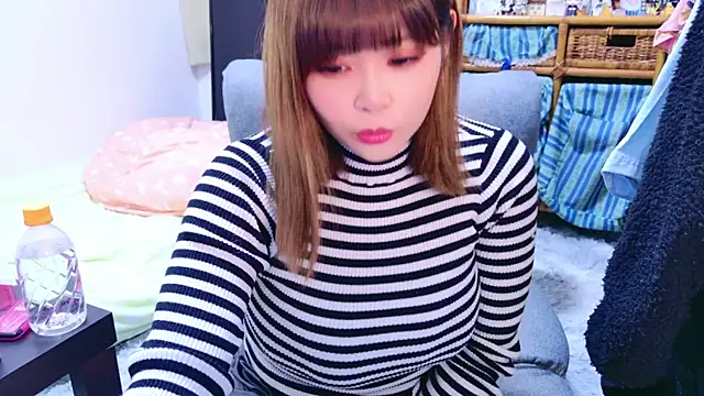 Snapshot of Megu_Melon chatting on 3, 1, 2025 Megu Melon online show from 3, 1, 2025