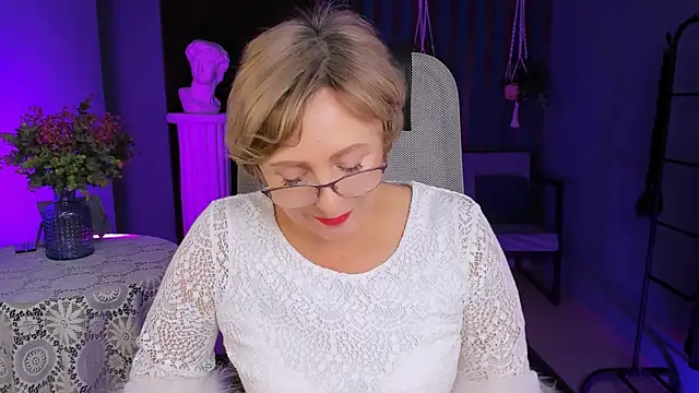 Snapshot of sugar_vivien chatting on 9, 1, 2025 sugar vivien online show from 9, 1, 2025