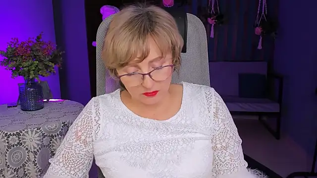 Snapshot of sugar_vivien chatting on 9, 1, 2025 sugar vivien online show from 9, 1, 2025