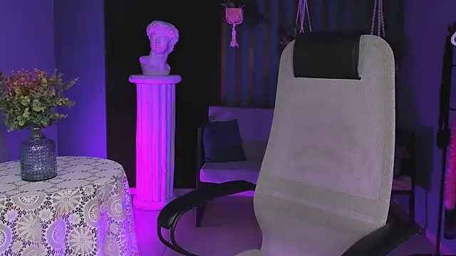 Snapshot of sugar_vivien chatting on 11, 1, 2025 sugar vivien online show from 11, 1, 2025