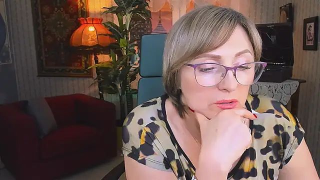 Snapshot of sugar_vivien chatting on 5, 2, 2025 sugar vivien online show from 5, 2, 2025