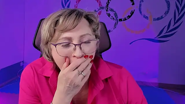 Snapshot of sugar_vivien chatting on 8, 2, 2025 sugar vivien online show from 8, 2, 2025