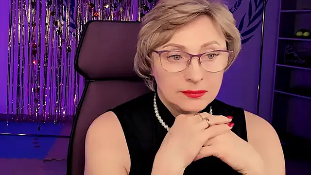 Snapshot of sugar_vivien chatting on 22, 2, 2025 sugar vivien online show from 22, 2, 2025