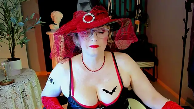 Snapshot of sugar_vivien chatting on 31, 10, 2025 sugar vivien online show from 31, 10, 2025