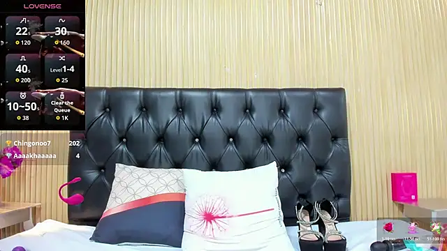 Veronica Tits online show from 25, 6, 2026