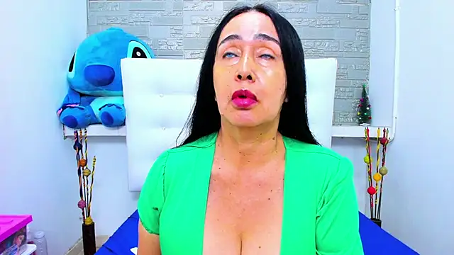 HorniestMilf online show from 5, 10, 2025