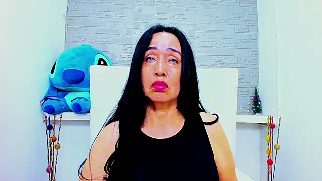 HorniestMilf online show from 5, 1, 2026