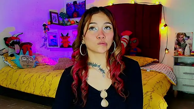 alisson zafiro  online show from 24, 11, 2025