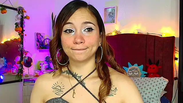 alisson zafiro  online show from 27, 4, 2026