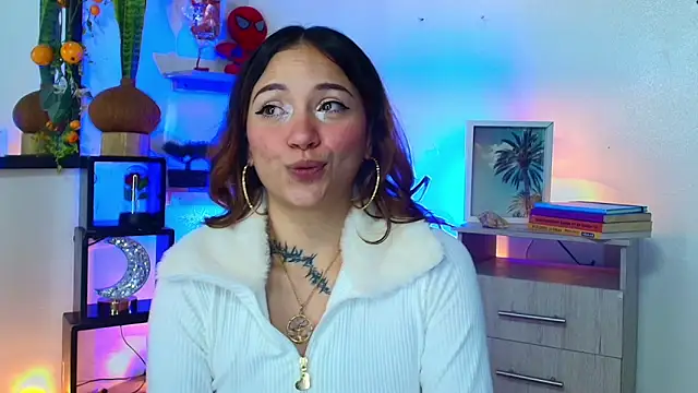Snapshot of alisson_zafiro_ chatting on 22, 5, 2026 alisson zafiro online show from 22, 5, 2026