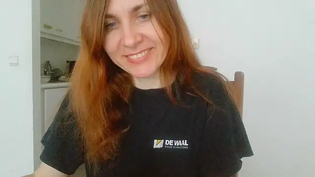 JasmineGlamour online show from 29, 3, 2026