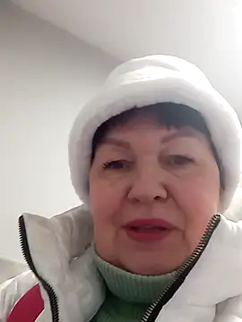 FantasyMichelle online show from 10, 1, 2025