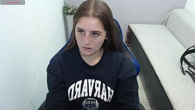 valerie diaz1 online show from 8, 11, 2025