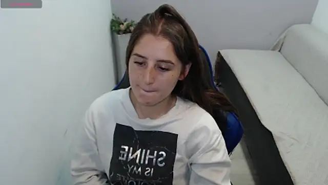 valerie diaz1 online show from 10, 11, 2025