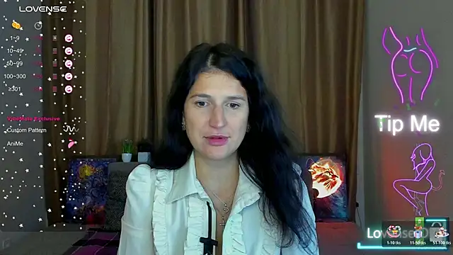 Alianna Solo Kisses online show from 28, 10, 2025