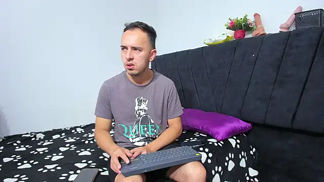 big-dicktop23 online show from 24, 4, 2026