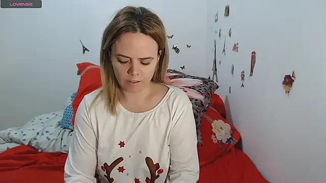 hotmilf4uxxx online show from 3, 2, 2026