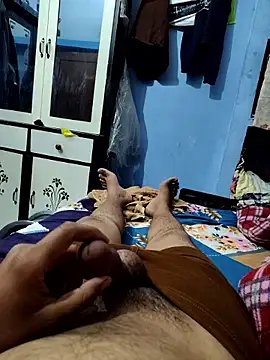 Snapshot of maharaj43 chatting on 7, 4, 2026 maharaj43 online show from 7, 4, 2026