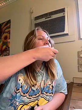 PhatAssBlond online show from 26, 9, 2025