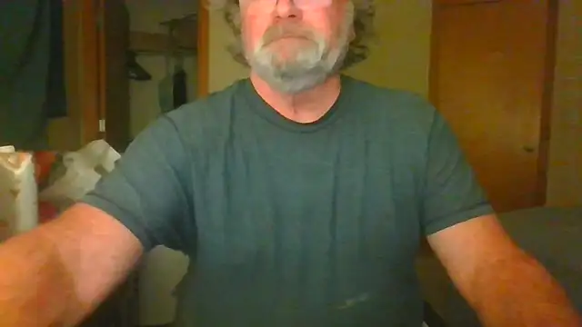 Snapshot of Doherty10 chatting on 12, 11, 2025 Doherty10 online show from 12, 11, 2025