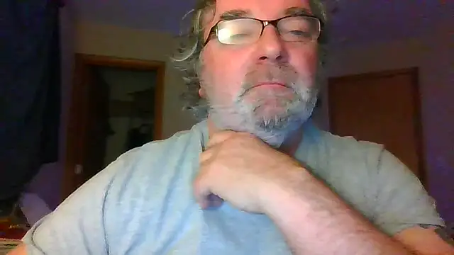 Snapshot of Doherty10 chatting on 15, 12, 2025 Doherty10 online show from 15, 12, 2025