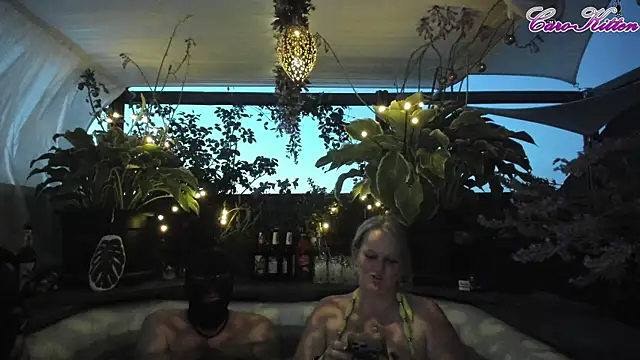 caro kitten online show from 19, 7, 2026