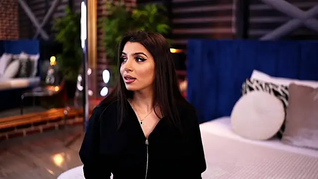 NicoleCellini online show from 27, 2, 2025