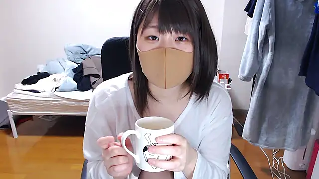 izumi  123 online show from 23, 5, 2026