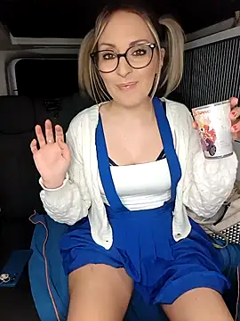 Jade Emeraud online show from 5, 2, 2026