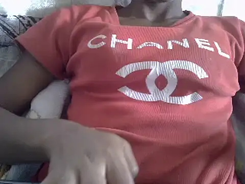 Snapshot of ElianeHot chatting on 14, 2, 2025 ElianeHot online show from 14, 2, 2025