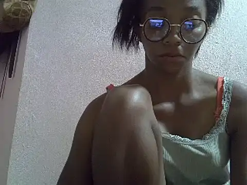 Snapshot of ElianeHot chatting on 24, 2, 2025 ElianeHot online show from 24, 2, 2025