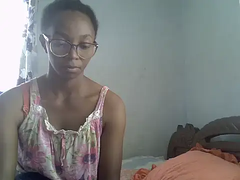 ElianeHot online show from 24, 4, 2026