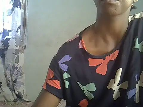 Snapshot of ElianeHot chatting on 20, 5, 2026 ElianeHot online show from 20, 5, 2026