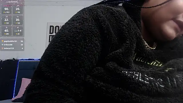 Alisteresa  online show from 30, 12, 2024