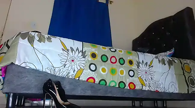 Valenn rey online show from 24, 2, 2025