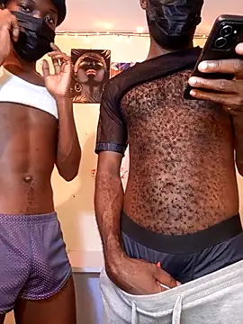 Snapshot of Moteroxz chatting on 12, 2, 2025 Moteroxz online show from 12, 2, 2025