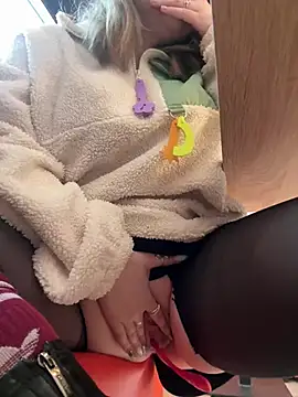 PumaShyXD online show from 6, 1, 2025