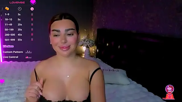 babyleilaa online show from 20, 12, 2025