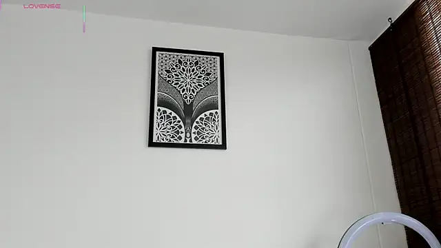 VeronicaTonu online show from 28, 10, 2025